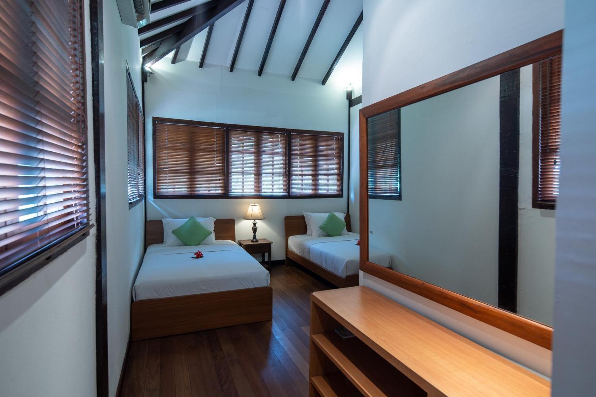 Nongsa Wooden Villa Exteriör bild