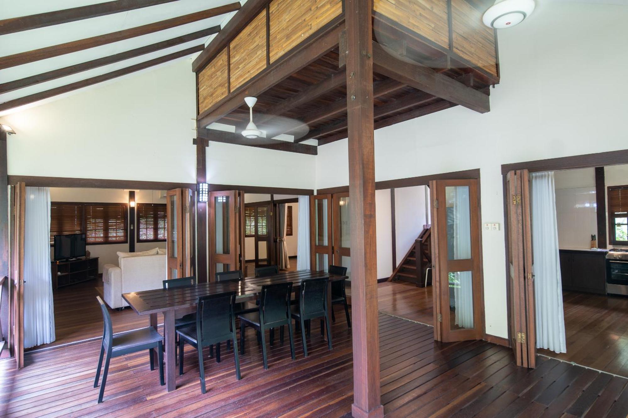 Nongsa Wooden Villa Exteriör bild